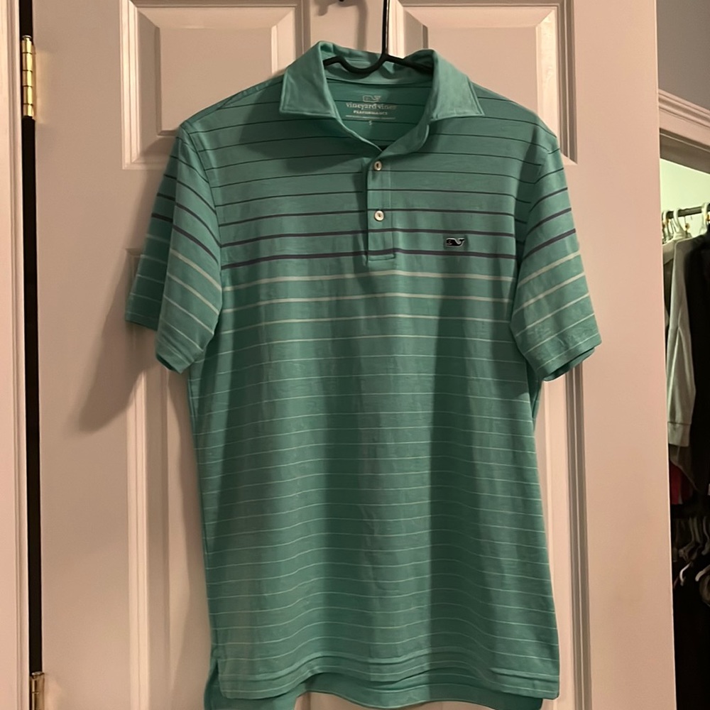 Vineyard Vines men’s performance polo